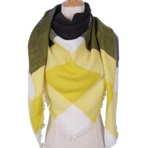 Triangle Yellow Black Scarves NWT
